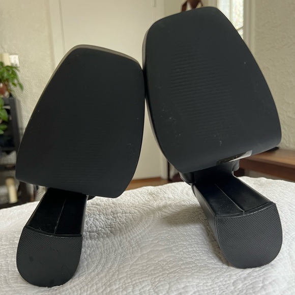 Daisy Street Platform Heels Heart Shape Buckle Black US 8 - Picture 2 of 4